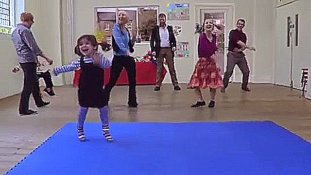 Подборка Танец маленькой девочки